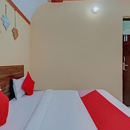 OYO 73491 Rj Villa Indirapuram Esterno foto