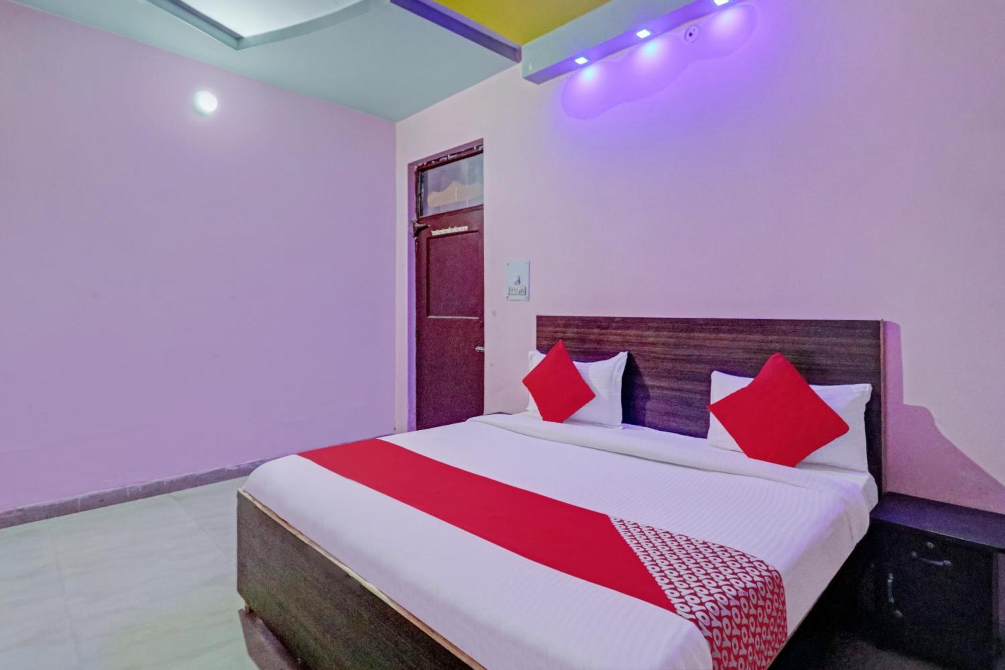 OYO 73491 Rj Villa Indirapuram Esterno foto